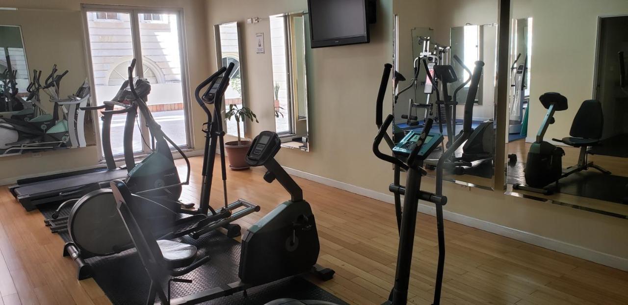 Mini Apartamento, Netflix, Plus, Sector Privilegiado, Cerca De Todo * Quito